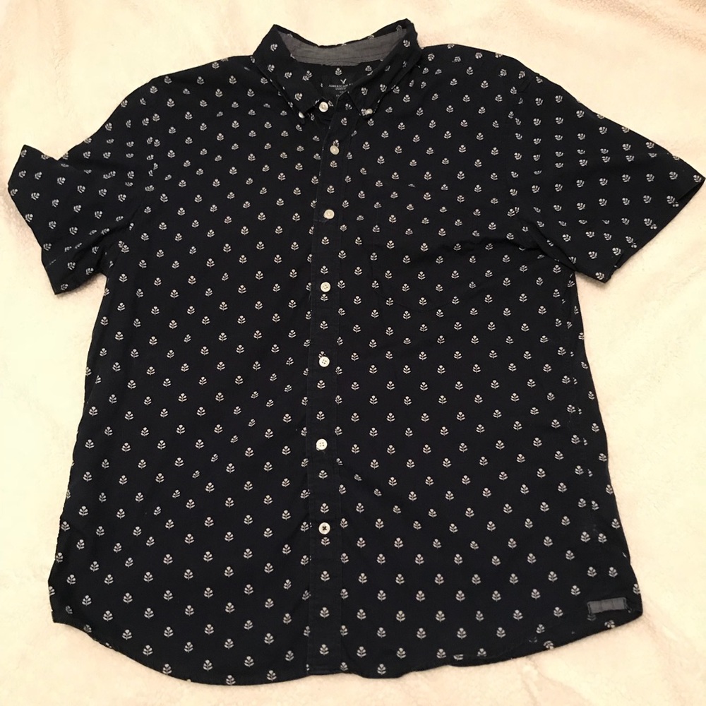 American Eagle shirt